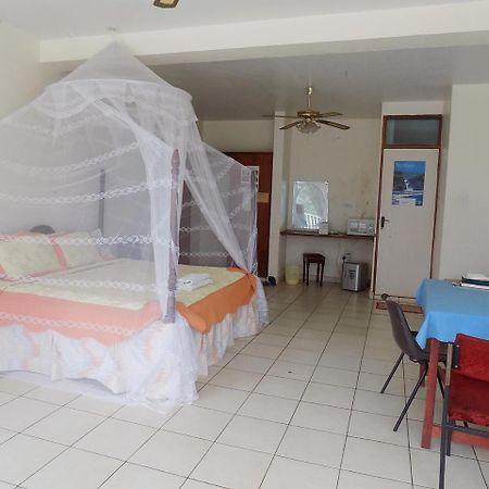 Sunrise Apartments Hotel Fort Portal Bagian luar foto