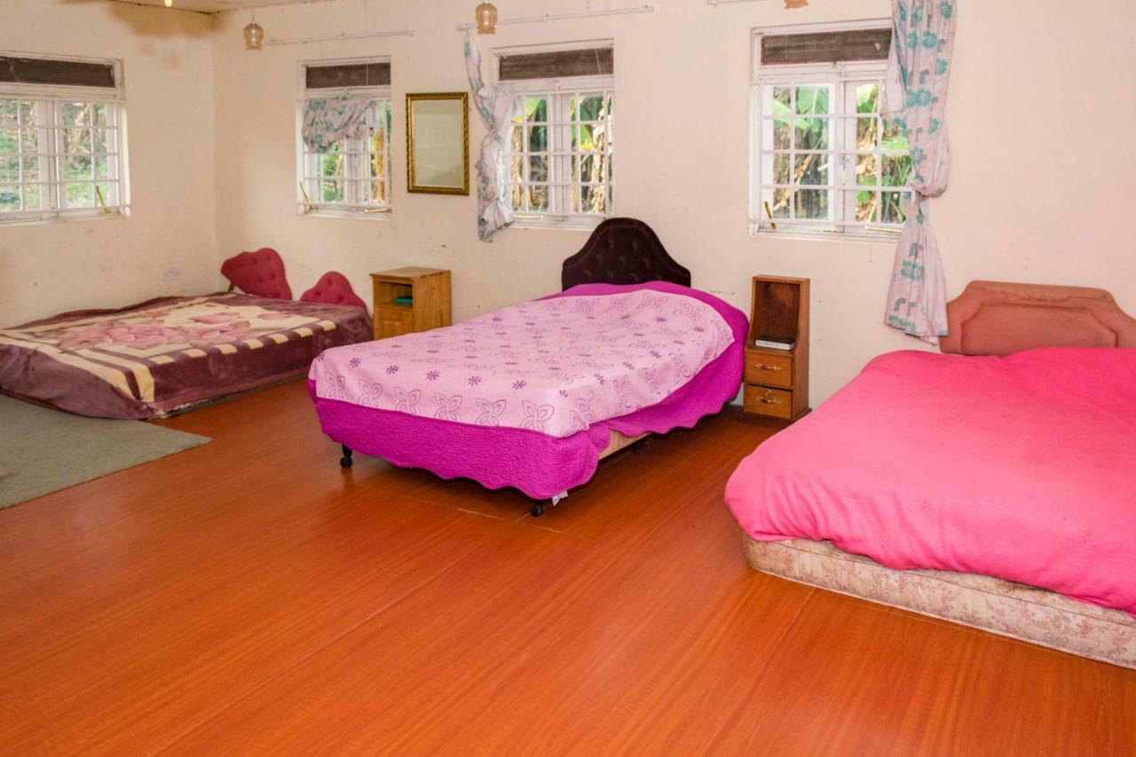 Sunrise Apartments Hotel Fort Portal Bagian luar foto